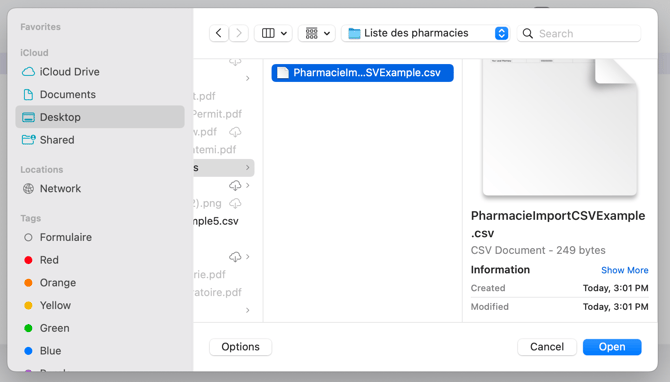Un exemple de navigation pour sélectionner un fichier CSV est présenté dans cette capture d'écran.