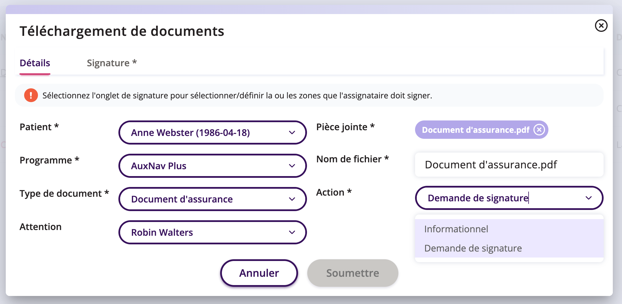 Fenêtre de téléchargement de documents où vous pouvez sélectionner les documents demandés et demander une signature.